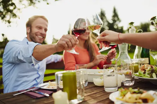 Weingenuss mit Freunden