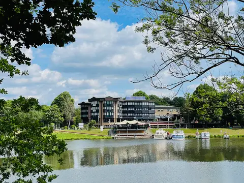 Hotel am Wasserfall in Lingen-Hanekenfähr