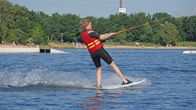 Heeder See - Wasserski