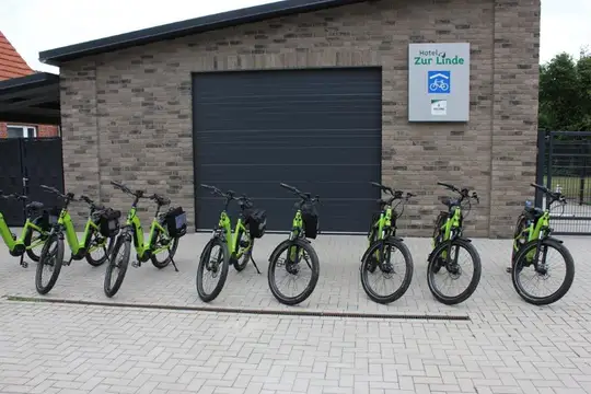 Fahrradhalle vom Hotel Zur Linde