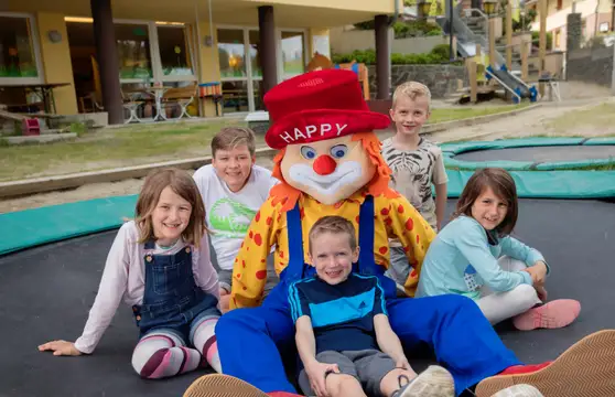 Happy besucht euch täglich im Restaurant 🍴