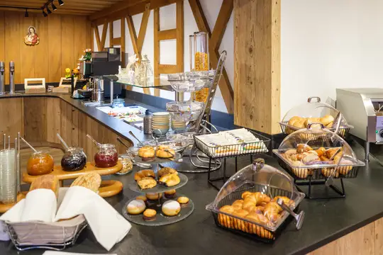 Vielfältiges Frühstücksbuffet