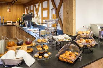 Vielfältiges Frühstücksbuffet