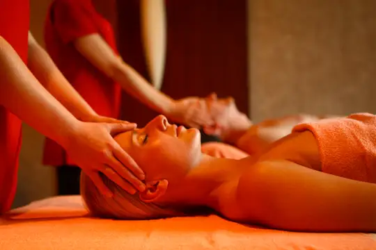Wellness und Massage im HEIDE SPA