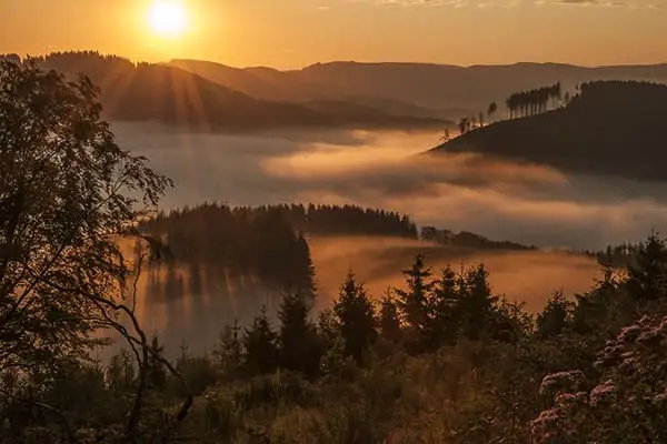 Auszeit im Land der 1000 Berge gewinnen!