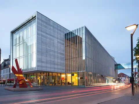 Kunsthalle Weishaupt in der Neuen Mitte