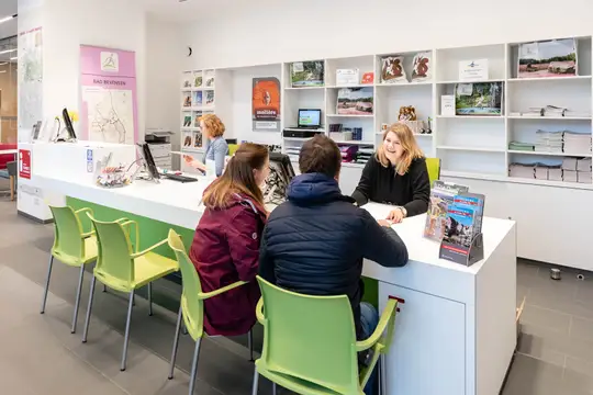 Persönliche Beratung in der Tourist-Information