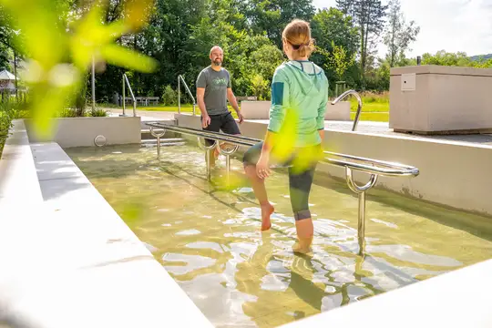 Kneipp-Becken im Eggeland-Park