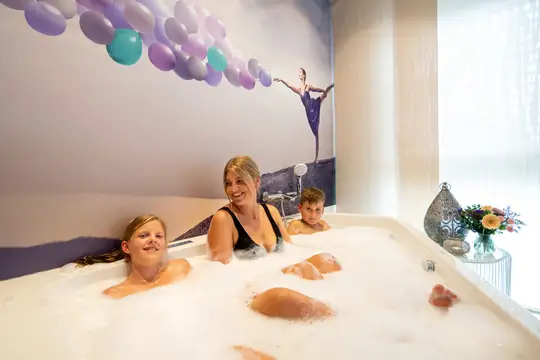 Familienwellness im RIFF Resort