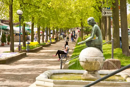 Brunnennymphe auf der Brunnenallee