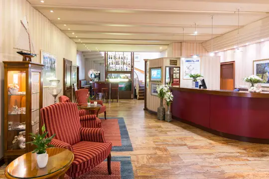 BU Rezeption – Seehotel Frankenhorst