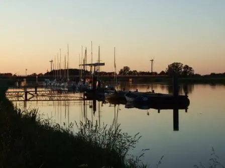 Sonnenuntergang Anleger Geversdorf