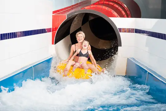 Reifen-Wasserrutsche