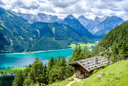 Blick auf den Achsensee in Pertisau, Tirol