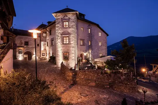 Gourmet Hotel & Restaurant Ansitz zum Steinbock