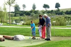 Übungsgolf am See im Kurpark Bad Krozingen © Heilbaederverband Baden-Württemberg e.V.