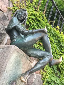 Eulenspiegel-Brunnen in Mölln