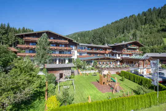 Außenansicht Wanderhotel Gassner