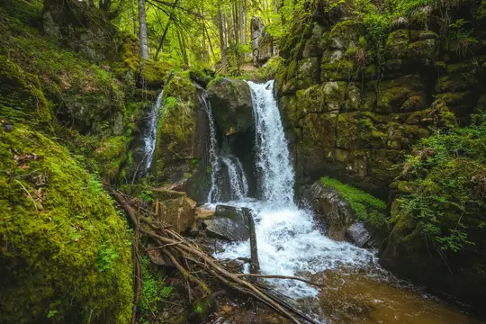 Höllbachwasserfälle