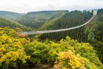 Deutschlands längste Hängeseilbrücke Geierley im Hunsrück