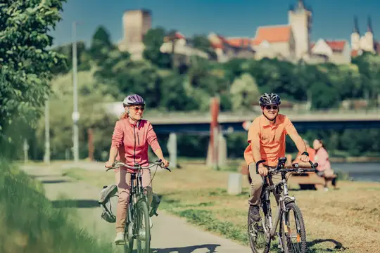 Radfahren am Neckar