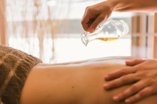Massage / Wellness