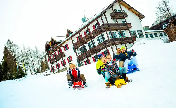 Schneespass in der Jugendherberge Oberstdorf