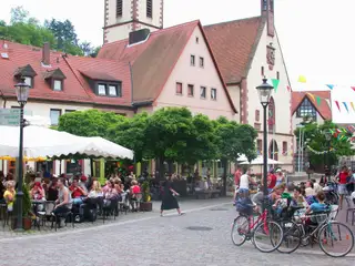 Am Marktplatz in Gemünden a.Main