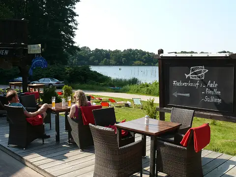 Am Westensee in Wrohe mit Eikehrmoeglichkeit