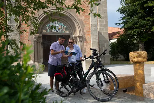 Amper-Altmühl-Radweg in Weichering