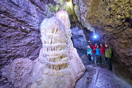 Tropfsteinhöhle Buchen