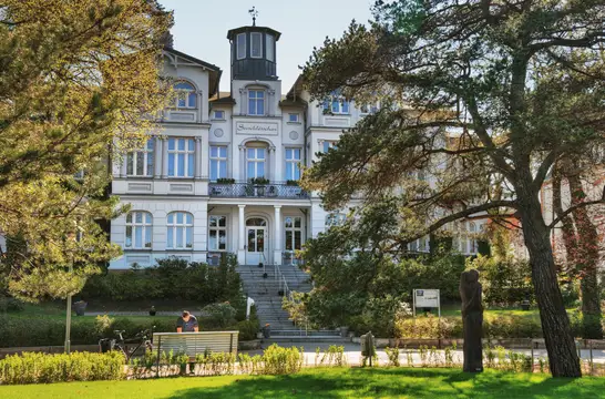 Unsere Promenade lädt zum Verweilen ein
