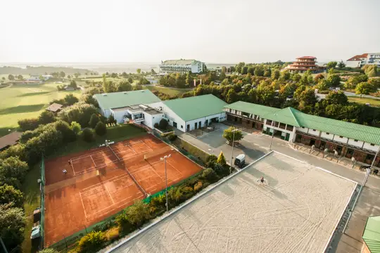 Sport und Reitanlage