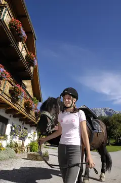 Erlebnisurlaub hoch zu Ross - Urlaub am Bauernhof in Österreich