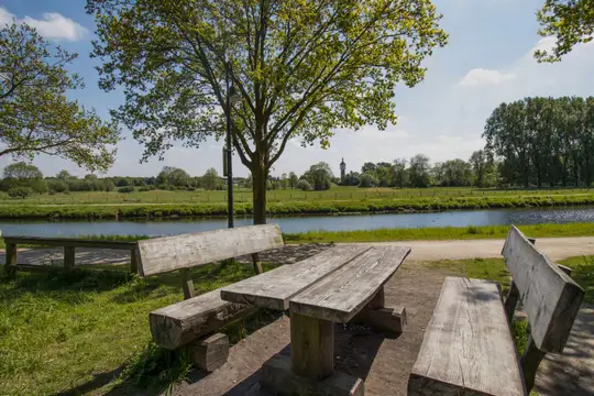 Rastplatz am Emsradweg