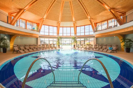 Wellness de luxe in der Larimar-Therme