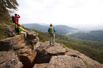 Weserbergland-Weg - Ausblick von den Hohenstein Klippen