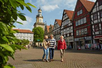 Historisches Rinteln – Marktplatz Ensemble mit St. Nikolai Kirche