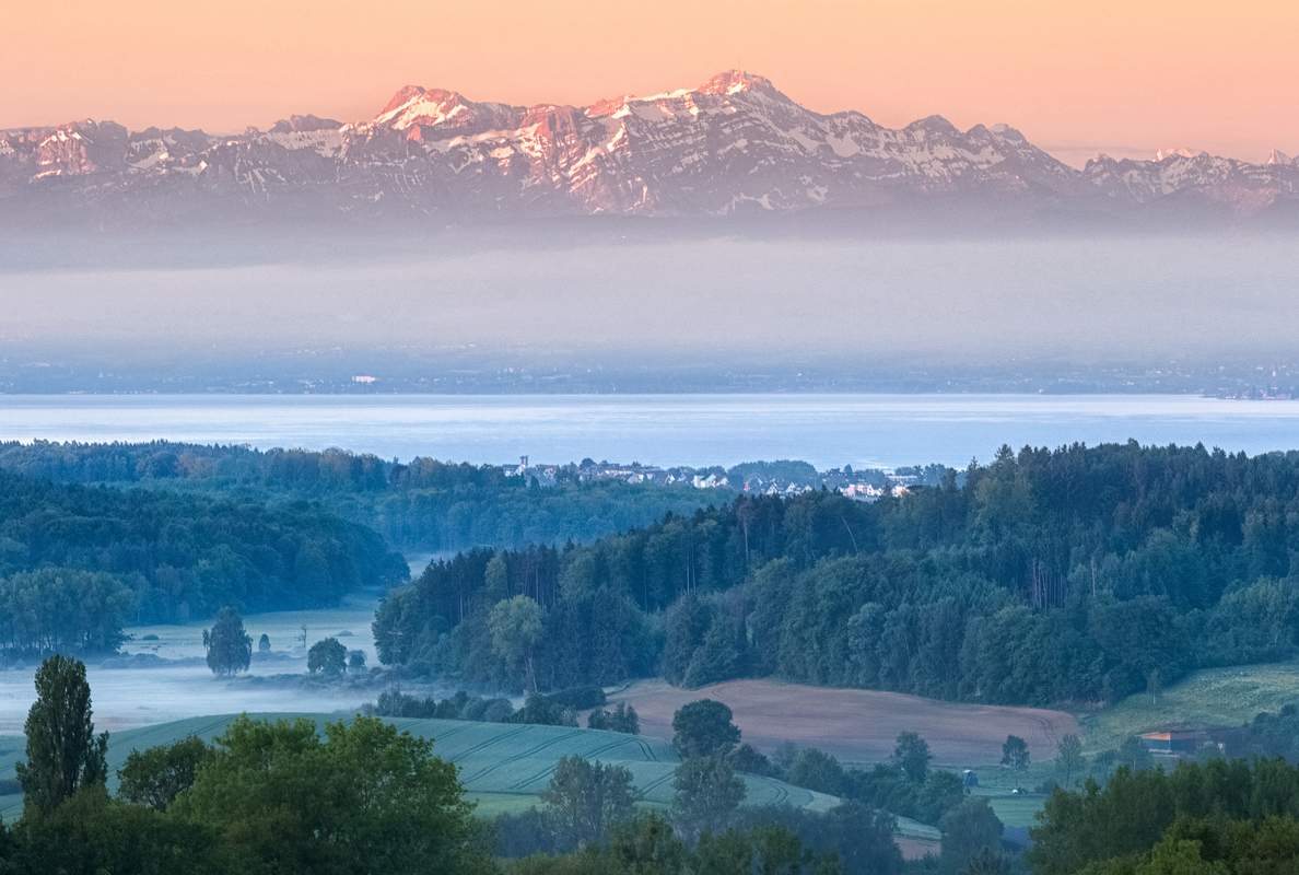 Herrliche Ferien mit See und Bergblick