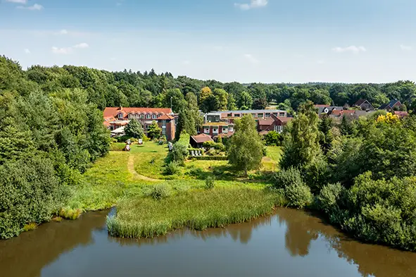 WELLNESS- UND GARTENHOTEL KÖHLERS FORSTHAUS IM NORDSEEKLIMA